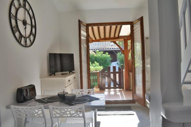Les Patios De La Mer : Villa 4 Pers Proche De La Plage Сен-Сиприен Экстерьер фото